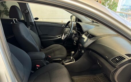Hyundai Solaris II рестайлинг, 2011 год, 850 000 рублей, 9 фотография