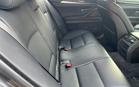 BMW 5 серия, 2011 год, 2 300 000 рублей, 13 фотография