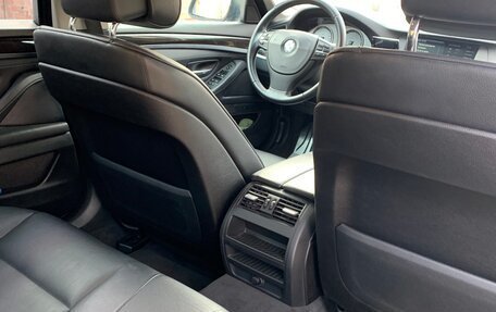 BMW 5 серия, 2011 год, 2 300 000 рублей, 21 фотография