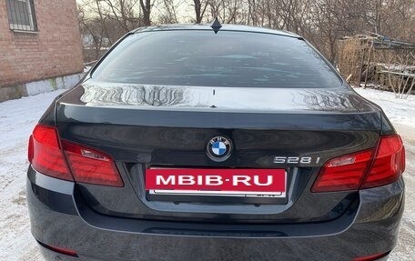 BMW 5 серия, 2011 год, 2 300 000 рублей, 8 фотография