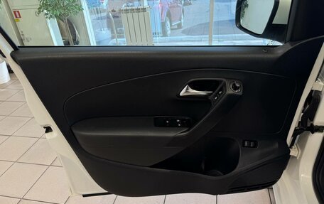 Volkswagen Polo VI (EU Market), 2013 год, 849 000 рублей, 14 фотография
