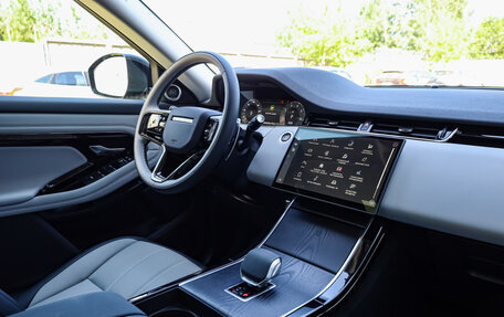Land Rover Range Rover Evoque II, 2025 год, 6 500 000 рублей, 9 фотография