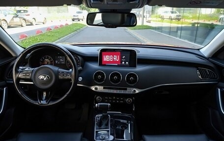 KIA Stinger I, 2018 год, 2 499 000 рублей, 11 фотография