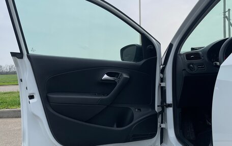Volkswagen Polo VI (EU Market), 2013 год, 650 000 рублей, 11 фотография
