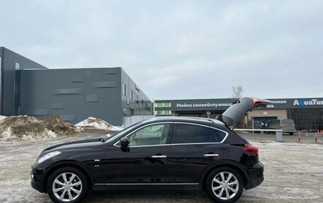 Infiniti QX50 I рестайлинг, 2015 год, 1 740 000 рублей, 6 фотография