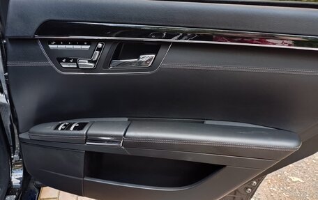 Mercedes-Benz S-Класс, 2012 год, 2 250 000 рублей, 29 фотография