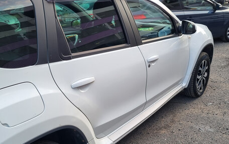 Nissan Terrano III, 2015 год, 888 000 рублей, 9 фотография