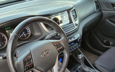 Hyundai Tucson III, 2018 год, 1 850 000 рублей, 7 фотография