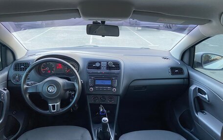 Volkswagen Polo VI (EU Market), 2011 год, 799 999 рублей, 10 фотография