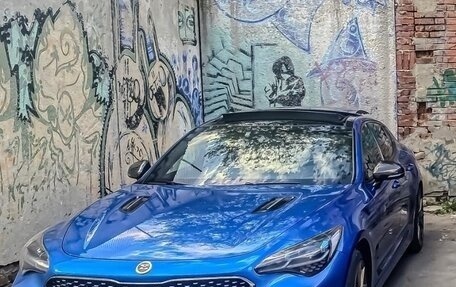 KIA Stinger I, 2018 год, 2 999 999 рублей, 2 фотография