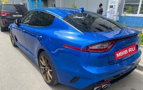 KIA Stinger I, 2018 год, 2 999 999 рублей, 9 фотография