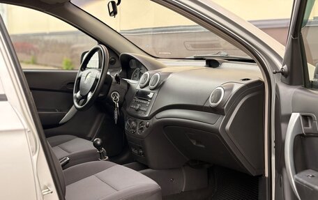 Chevrolet Aveo III, 2011 год, 470 000 рублей, 13 фотография