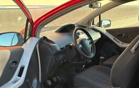 Toyota Yaris III рестайлинг, 2007 год, 360 000 рублей, 9 фотография