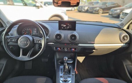 Audi A3, 2017 год, 1 600 000 рублей, 11 фотография