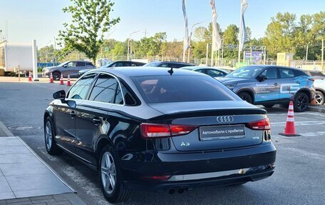Audi A3, 2017 год, 1 600 000 рублей, 10 фотография