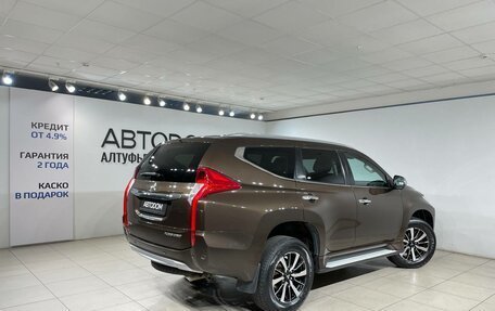 Mitsubishi Pajero Sport III рестайлинг, 2018 год, 2 699 000 рублей, 2 фотография