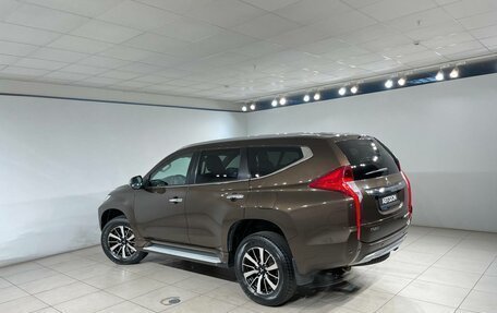 Mitsubishi Pajero Sport III рестайлинг, 2018 год, 2 699 000 рублей, 4 фотография