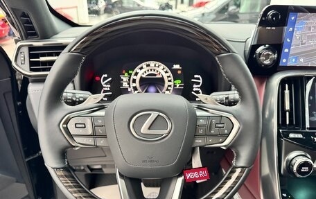 Lexus LX, 2025 год, 16 790 000 рублей, 32 фотография