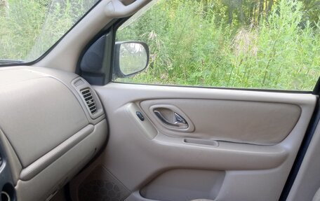 Mazda Tribute II, 2001 год, 400 000 рублей, 2 фотография