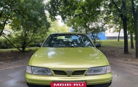 Nissan Almera, 1996 год, 230 000 рублей, 3 фотография