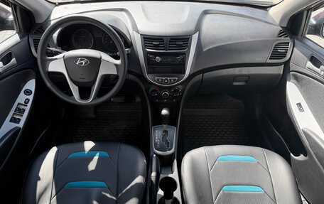 Hyundai Solaris II рестайлинг, 2011 год, 775 000 рублей, 8 фотография