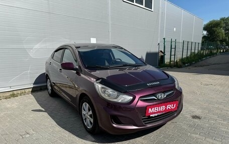 Hyundai Solaris II рестайлинг, 2011 год, 775 000 рублей, 3 фотография