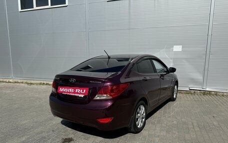 Hyundai Solaris II рестайлинг, 2011 год, 775 000 рублей, 4 фотография
