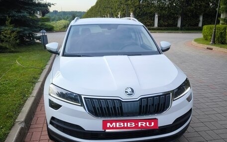 Skoda Karoq I, 2020 год, 2 300 000 рублей, 2 фотография