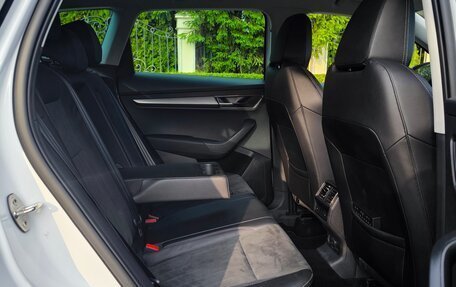 Skoda Karoq I, 2020 год, 2 300 000 рублей, 6 фотография