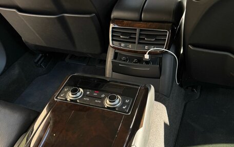 Audi A8, 2015 год, 2 350 000 рублей, 6 фотография