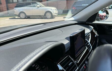 Audi A8, 2015 год, 2 350 000 рублей, 9 фотография