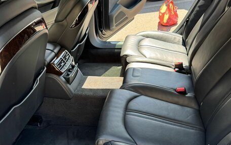 Audi A8, 2015 год, 2 350 000 рублей, 7 фотография
