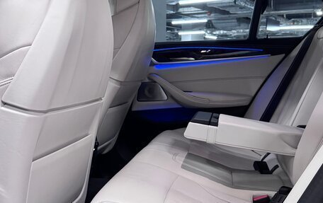 BMW M5, 2021 год, 15 000 000 рублей, 16 фотография