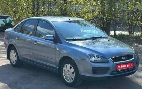 Ford Focus II рестайлинг, 2006 год, 370 000 рублей, 2 фотография