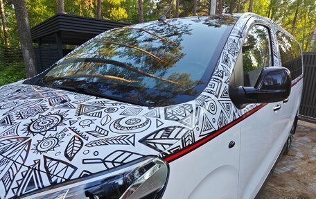 Peugeot Traveller I, 2021 год, 3 920 000 рублей, 6 фотография