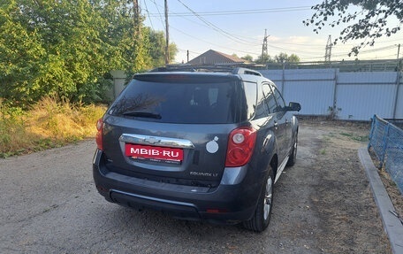 Chevrolet Equinox II, 2010 год, 900 000 рублей, 3 фотография