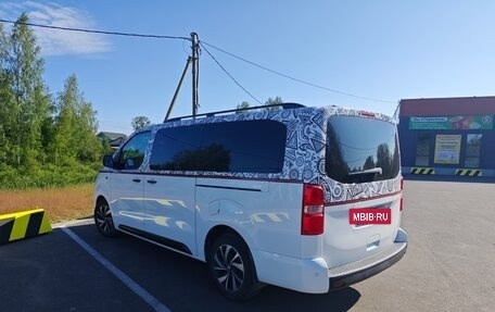 Peugeot Traveller I, 2021 год, 3 920 000 рублей, 15 фотография