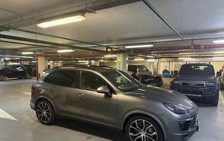 Porsche Cayenne III, 2017 год, 4 000 000 рублей, 12 фотография