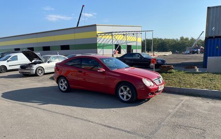 Mercedes-Benz C-Класс, 2004 год, 450 000 рублей, 2 фотография