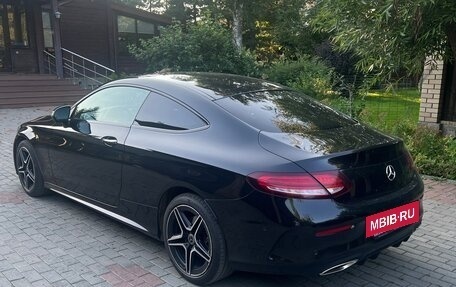 Mercedes-Benz C-Класс, 2019 год, 3 700 000 рублей, 6 фотография