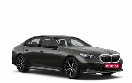 BMW 5 серия, 2024 год, 9 870 000 рублей, 2 фотография