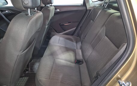 Opel Astra J, 2013 год, 915 000 рублей, 14 фотография