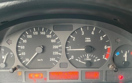 BMW 3 серия, 2001 год, 350 000 рублей, 1 фотография