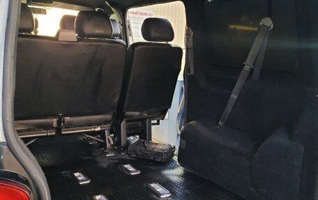 Volkswagen Transporter T5 рестайлинг, 2004 год, 800 000 рублей, 22 фотография