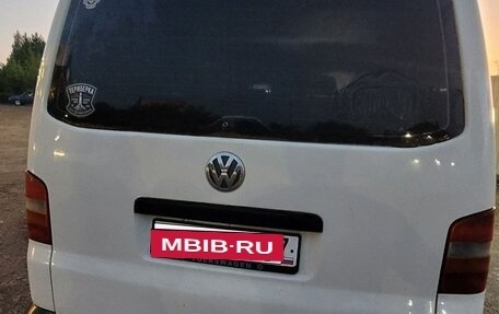 Volkswagen Transporter T5 рестайлинг, 2004 год, 800 000 рублей, 5 фотография
