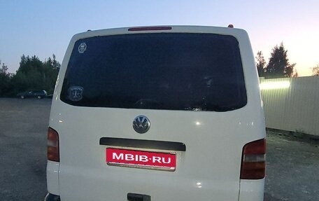 Volkswagen Transporter T5 рестайлинг, 2004 год, 800 000 рублей, 8 фотография