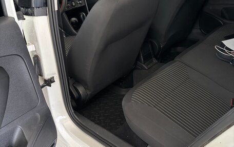 Volkswagen Polo VI (EU Market), 2011 год, 750 000 рублей, 5 фотография