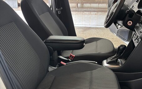 Volkswagen Polo VI (EU Market), 2011 год, 750 000 рублей, 7 фотография