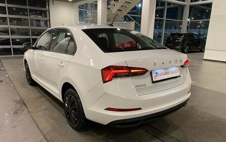 Skoda Rapid II, 2021 год, 1 755 000 рублей, 10 фотография