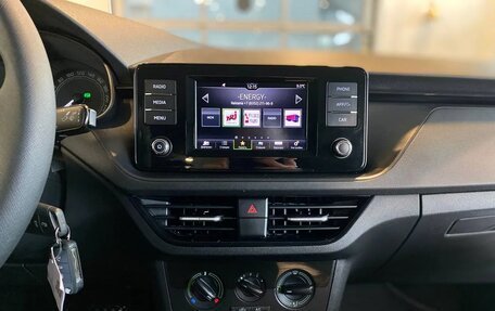 Skoda Rapid II, 2021 год, 1 755 000 рублей, 25 фотография